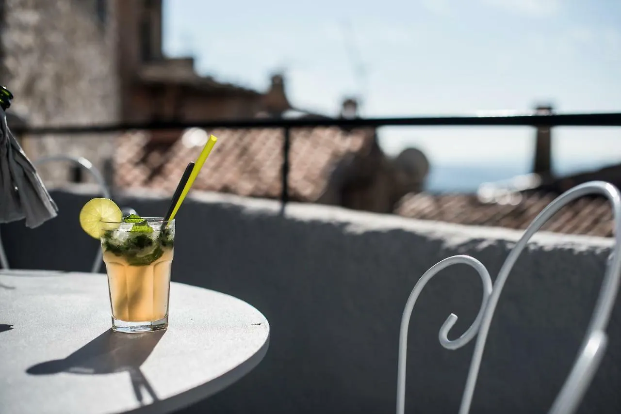 Carpe Diem Tourrettes-sur-Loup Gasthof