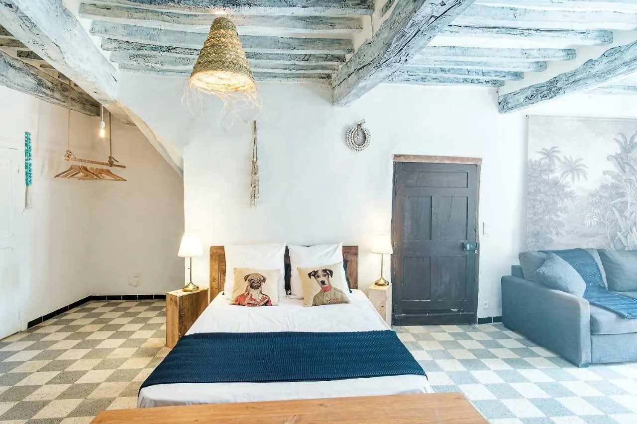 Carpe Diem Tourrettes-sur-Loup 0*,  Frankreich